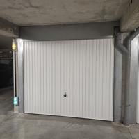 Pose de porte de garage à Toulon