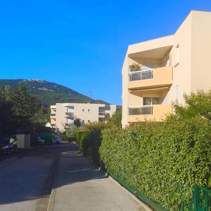 Serrurier à proximité du quartier de La Serinette